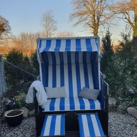 Bed & Breakfast Fuer Individualisten In Gemeinde Scharbeutz, Auch Allergiker Bed & Breakfast